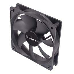 ÷ Ventilador interno unyka 120mm color negro 7 aspas